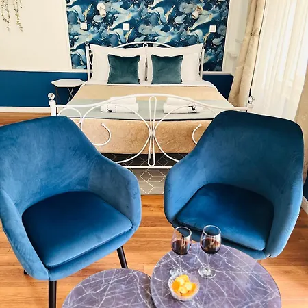 Marcel Old Town זאדאר