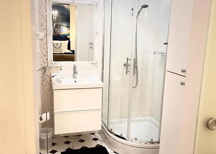 Marcel Old Town Apartment *