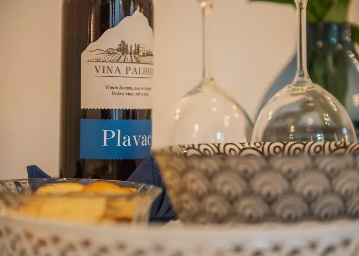 Marcel Old Town Apartment *